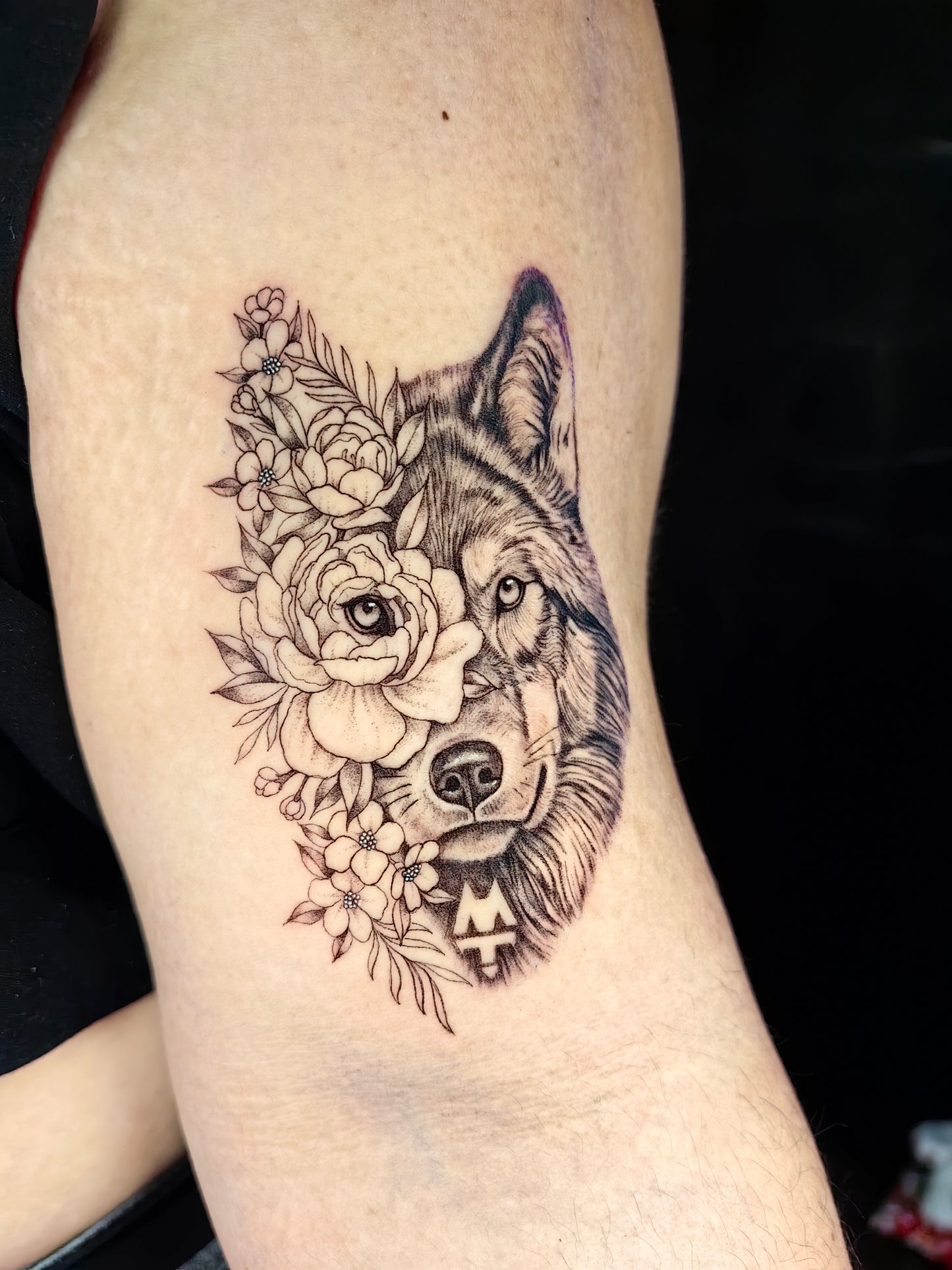MEDIUM TATTOO VIDALTATUAJES