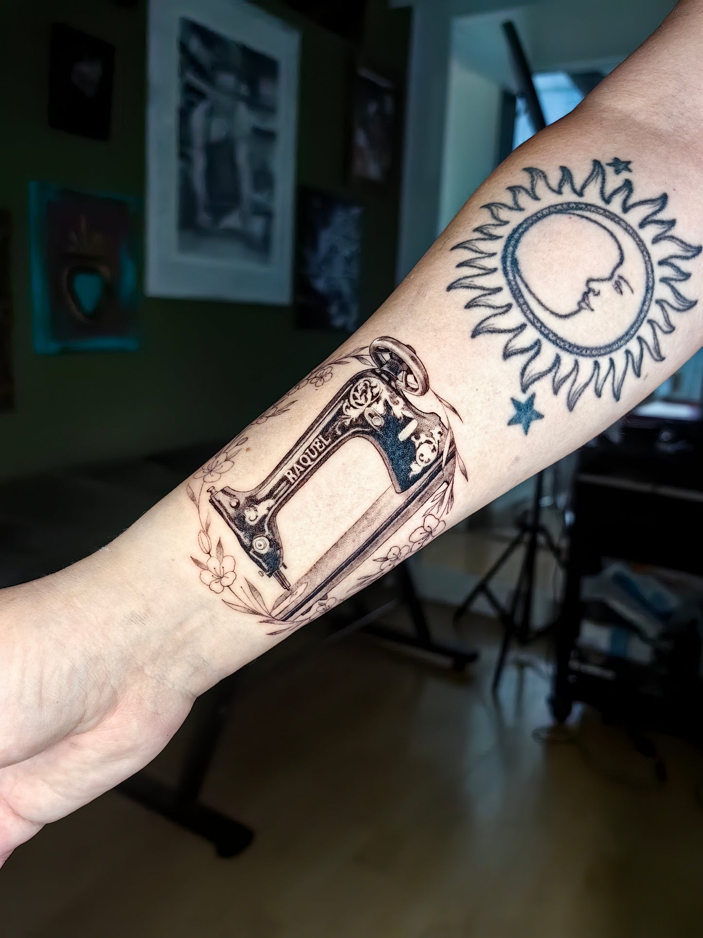 MEDIUM TATTOO VIDALTATUAJES