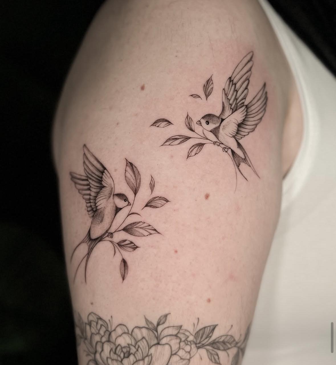 MEDIUM TATTOO EMILY